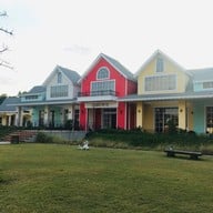 บ้านขนมคุณภัทรา The Sweet Factory บ้านไผ่