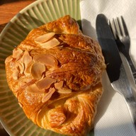 เมนูของร้าน เฌอบาร์แพร่ Je Bar Coffee &Pastry แพร่