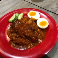 เดอ ตลาดพลู สยามสแควร์ วัน