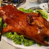 มิราม่าฮอทพอทซีฟู้ดเรสเตอรองท์