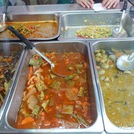 ครัวเบญจรงค์