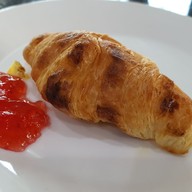 Giant Tree Cafe Khaoyai