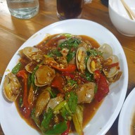 เมนูของร้าน ข้าวต้ม 2 บาท แสนล้าน