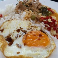 Giant Tree Cafe Khaoyai