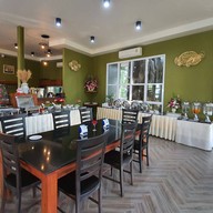 Giant Tree Cafe Khaoyai