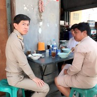 เบิ้ม ลูกชิ้นเนื้อลูกชิ้นหมูน้ำใส