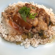 ข้าวขาหมู บางพลัด