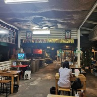 บรรยากาศ ก๋วยจั๊บอุบล "สี่หมงโก๋ย"