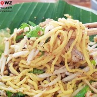 เมนูของร้าน ก๋วยเตี๋ยวต้มยำกรุงสุโขทัย วัดเกตุฯ