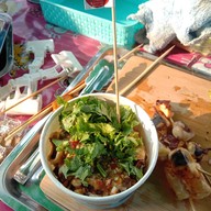 บรรยากาศ เจ้การหมึกย่างเป่าปาก  By.สวยขายหมึก สมุทรปราการ