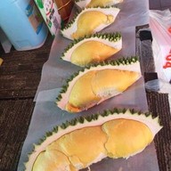 ทุเรียน  ซอยสุขสวัสดิ์26