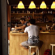 Jye slow bar coffee (ใจ สโลว์บาร์) กาแฟร้อน/เย็น กาแฟดริป