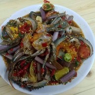 ร้านยำปูไข่ย้วย