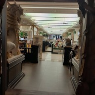 หน้าร้าน Fai Sor Kam สยามพารากอน