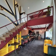 Three Cafe