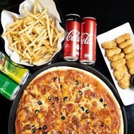 Rolling Stone Pizza Khao Takieb