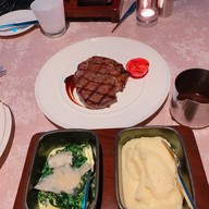 Prime Restaurant