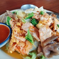 เมนูของร้าน สุกี้สากเหล็ก "เจ๊แต๋ว"