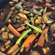 เมนูของร้าน ข้าวแกงบ้านต้นสน