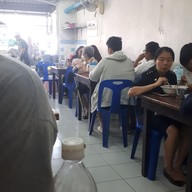 บรรยากาศ เล่าลือ...เย็นตาโฟ