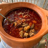 ร้านน้ำเงี้ยว-ข้าวซอย หม้อดิน