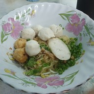 เมนูของร้าน ก๋วยเตี๋ยวลูกชิ้นปลา บ้านหม้อ(เจงคุง)