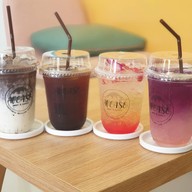 At Ease Sweet & Eatery