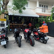 กิน กุ้ง ม๊ะ ถนนสุวินวงค์ หนองจอก มีนบุรี