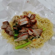 เมนูของร้าน บะหมี่จับกังยายปิ๊ ปากซอยจรัญฯ46