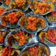 กุ้งอบวุ้นเส้น กะเพรา