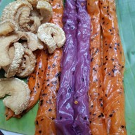 เมนูของร้าน ข้าวเปิ๊บยายเครื่อง