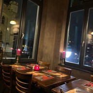 Le Bistro Porte de Hal