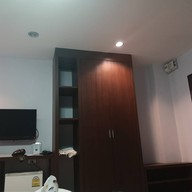 เดอะ รูมเซอร์วิส อพาร์ตเมนท์