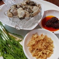 เมนูของร้าน ร้านป้าบุญล้อม -