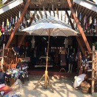 บรรยากาศ ฉำฉา(Chamcha) market