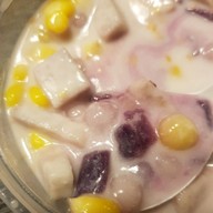 เมนูของร้าน Queens Bualoy Banthat Thong บรรทัดทอง