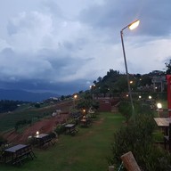 ม่อนอิงดาว