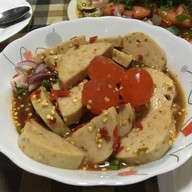 เมนูของร้าน กินยำยังปั๊กกะเป่ายิ้งฉุบ