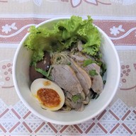 เมนูของร้าน คาเฟ่ ชากัญ ตลาดละลายทรัพย์ รัชดา ซอย4