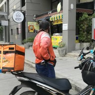 กล้วยตาโตสาขาเมืองทอง (ร้านยาย)