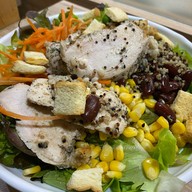 เมนูของร้าน Jones' Salad Silom Road