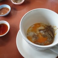 เมนูของร้าน ข้าวเลือดหมูตราด