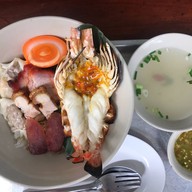 เมนูของร้าน โตจังอ๋อง noodlebar บะหมี่กุ้งแม่น้ำเผาเจ้าแรกของไทย ป้อมปราบศัตรูพ่าย
