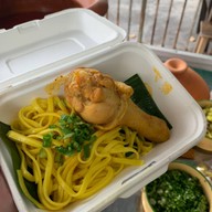 ร้านน้ำเงี้ยว-ข้าวซอย หม้อดิน