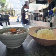 นายเคี้ยงเอ็มไพร์ จรัญสนิทวงศ์ 27