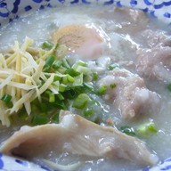 โจ๊กพระประแดงเจ้าเก่า ซ.9 หน้าร้าน