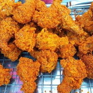 วีณาไก่แซ่บ ซอยเรวดี14