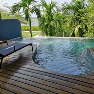 นาวาน่า เนเจอร์ เอสเคป