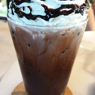 Sanctuary Cafe & Restaurant ปากน้ำ ซอยการประปา