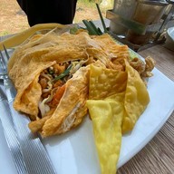 เมนูของร้าน ผัดไทลุงดำ